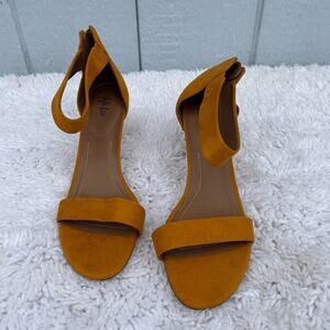 Women’s Style & Co. Mustard Yellow Strap Heels Sz. 11M (2E-R)